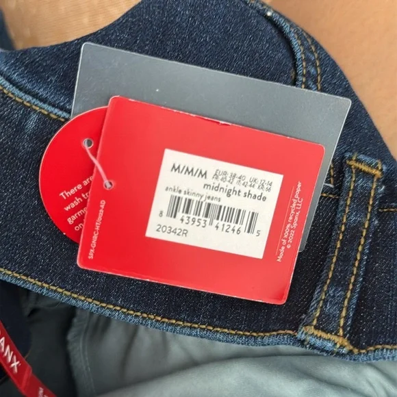 New SPANX Jean-Ish Ankle Jeans - Med. Midnight Shade - Picture 7 of 7